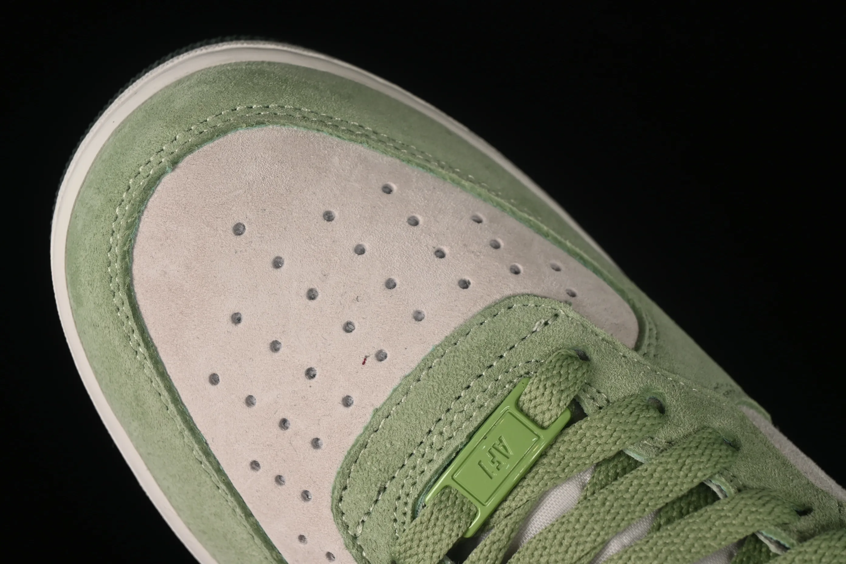 All categories Nk Air Force 1 Air Force series Nk Air Force 1 Mid Air Force mid-top Nk Air Force 1'07 Mid black military green Air Force One mid-top casual sneakers CG9908-103